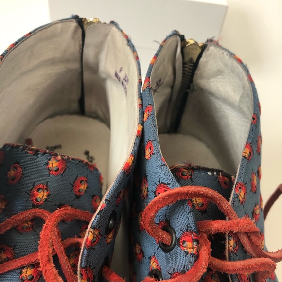 Del Tora LadyBug Chukka - Picture 8 of 14